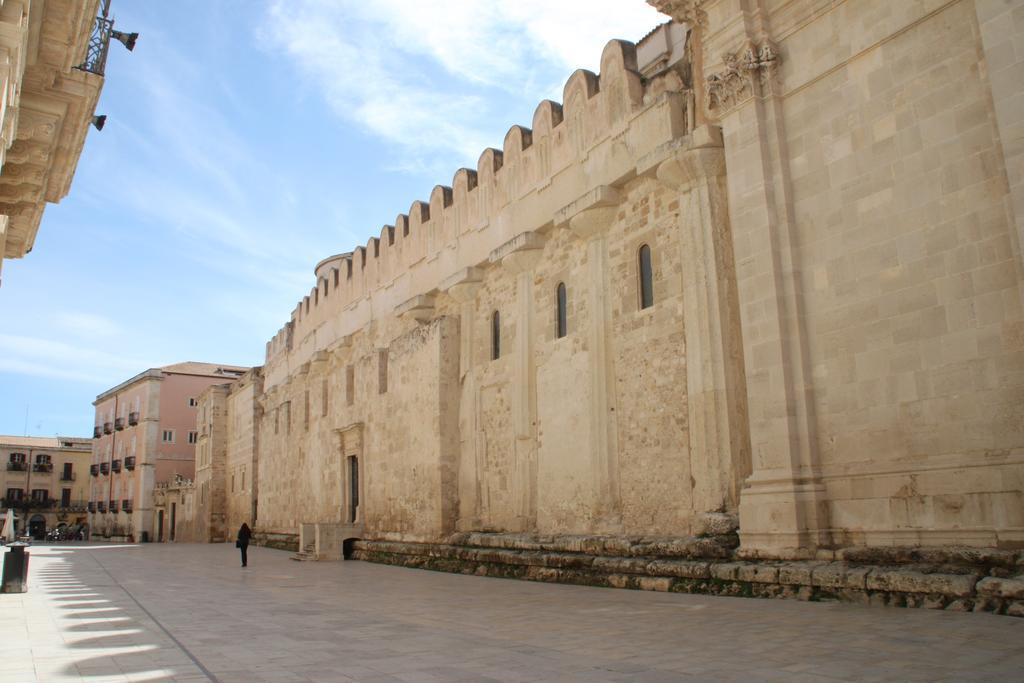 La Casa Di Ilde Al Duomo - Ortigia Holidays Syrakusa Exteriör bild